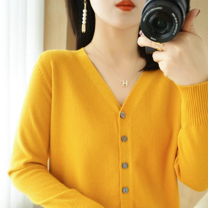 Variant image for Cashmere Cardigan for Women - V-Neck Oversized Loose Fit for Autumn Wear-2