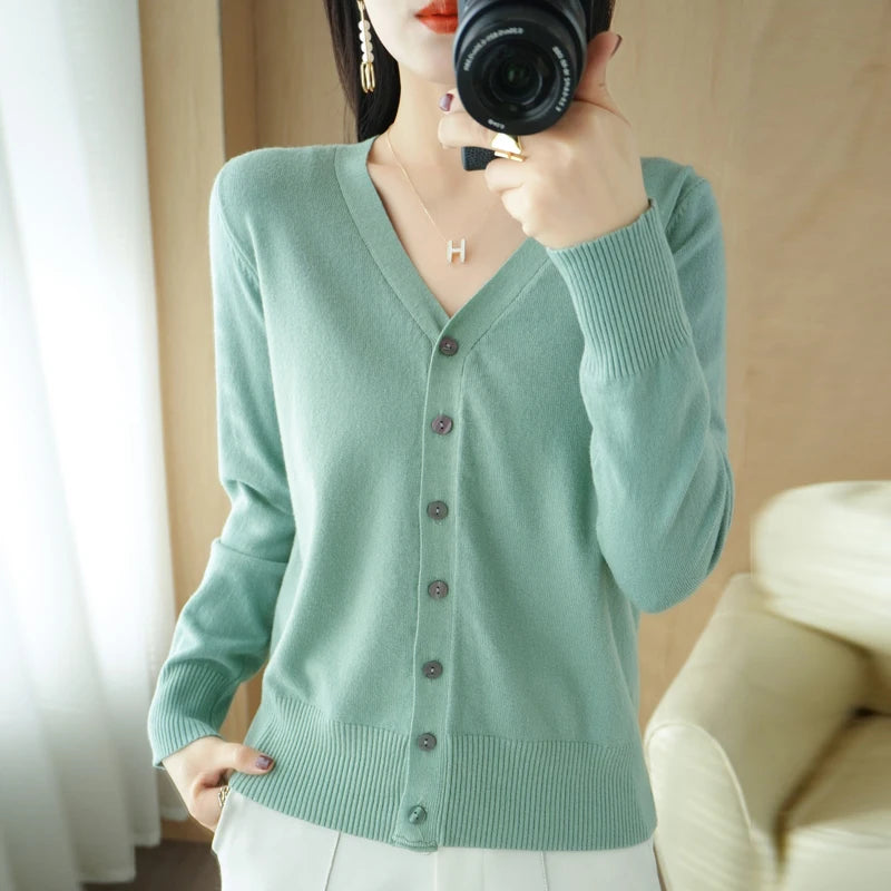 Variant image for Cashmere Cardigan for Women - V-Neck Oversized Loose Fit for Autumn Wear-5